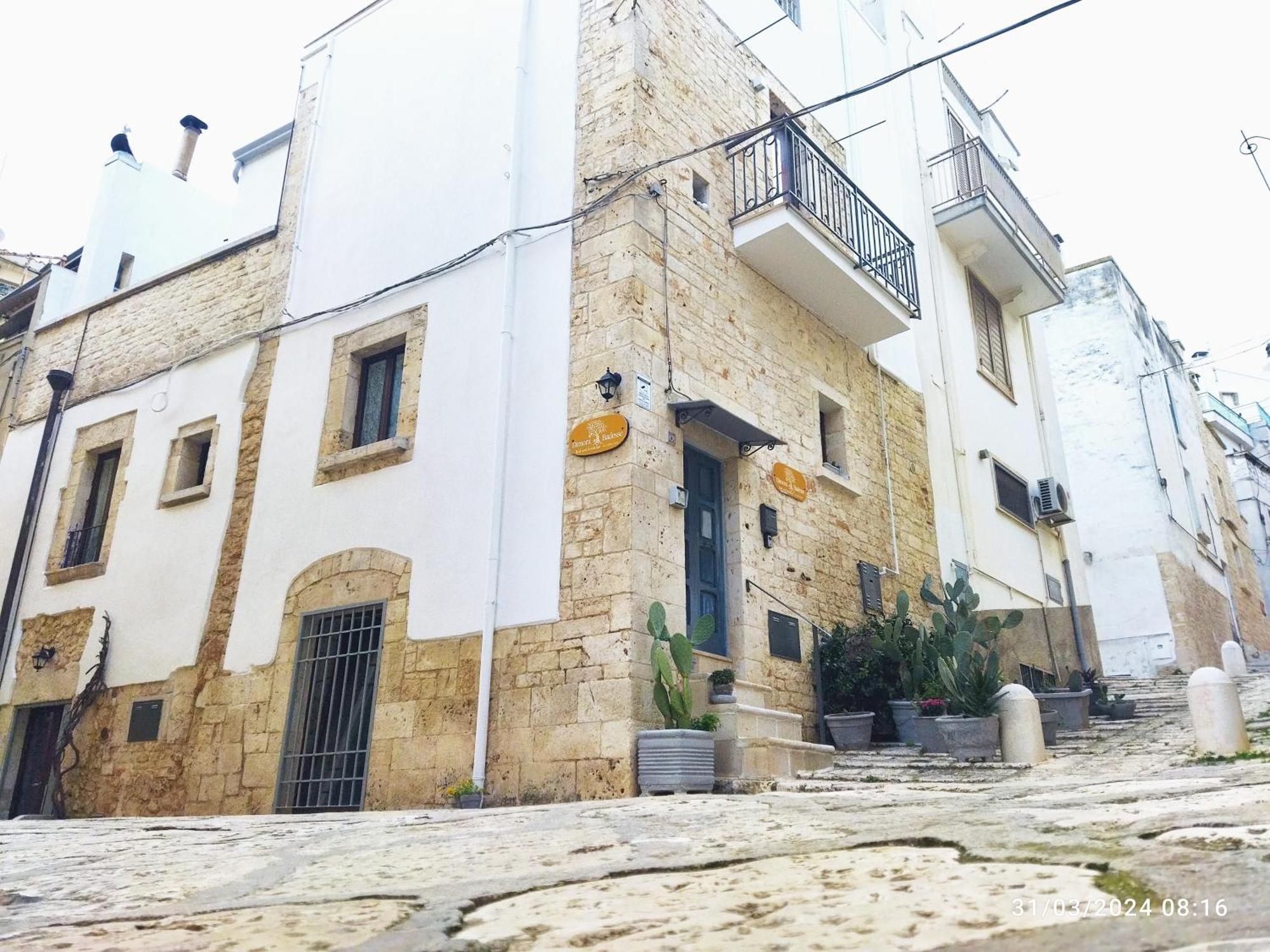 مبيت وإفطار كونفيرسانو Dimora Delle Badesse المظهر الخارجي الصورة