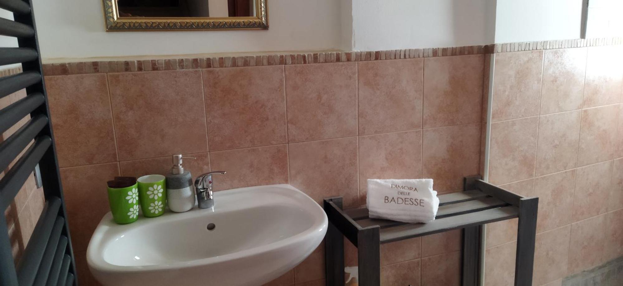 مبيت وإفطار كونفيرسانو Dimora Delle Badesse المظهر الخارجي الصورة