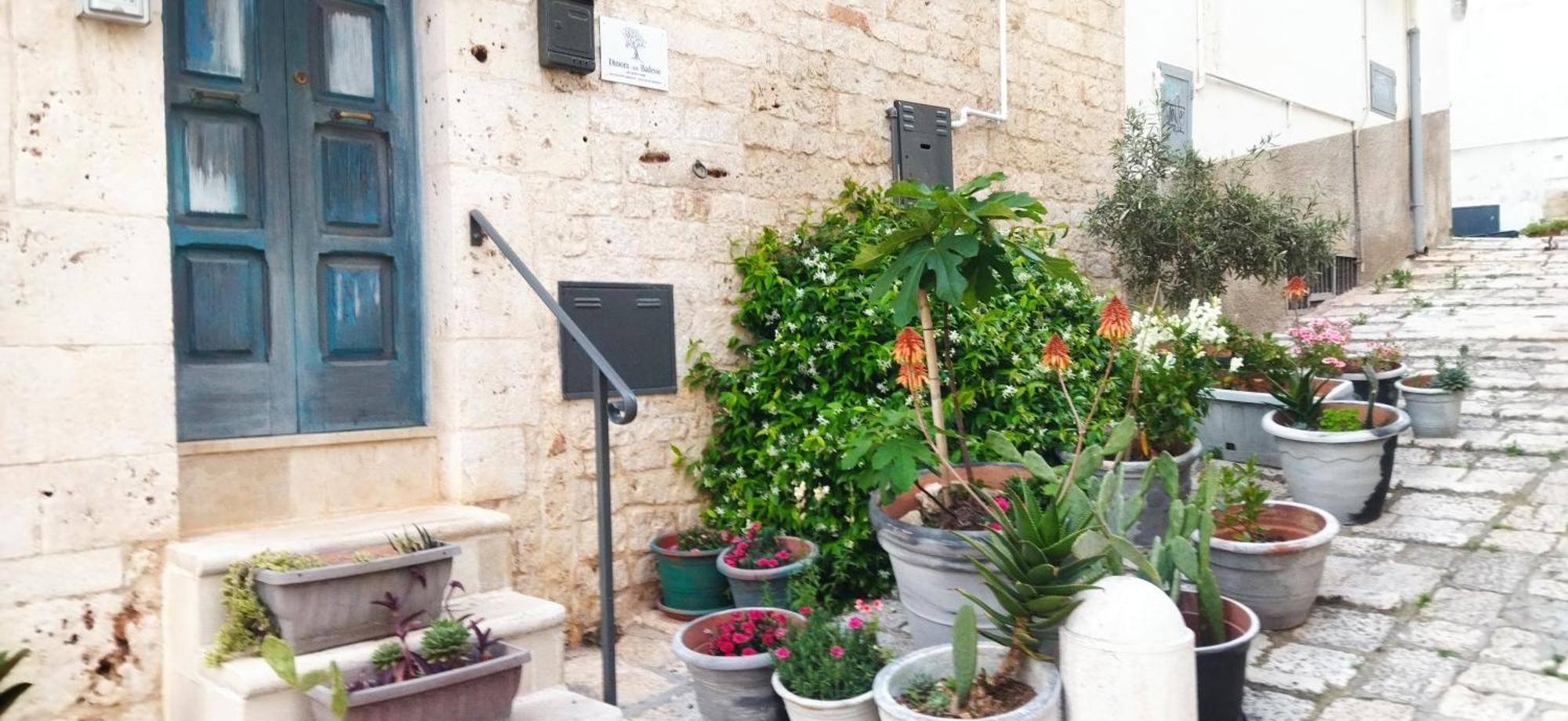 مبيت وإفطار كونفيرسانو Dimora Delle Badesse المظهر الخارجي الصورة